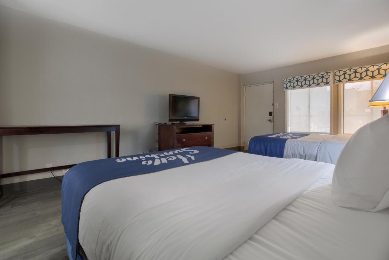 Days Inn By Wyndham Mobile I-65 Luaran gambar