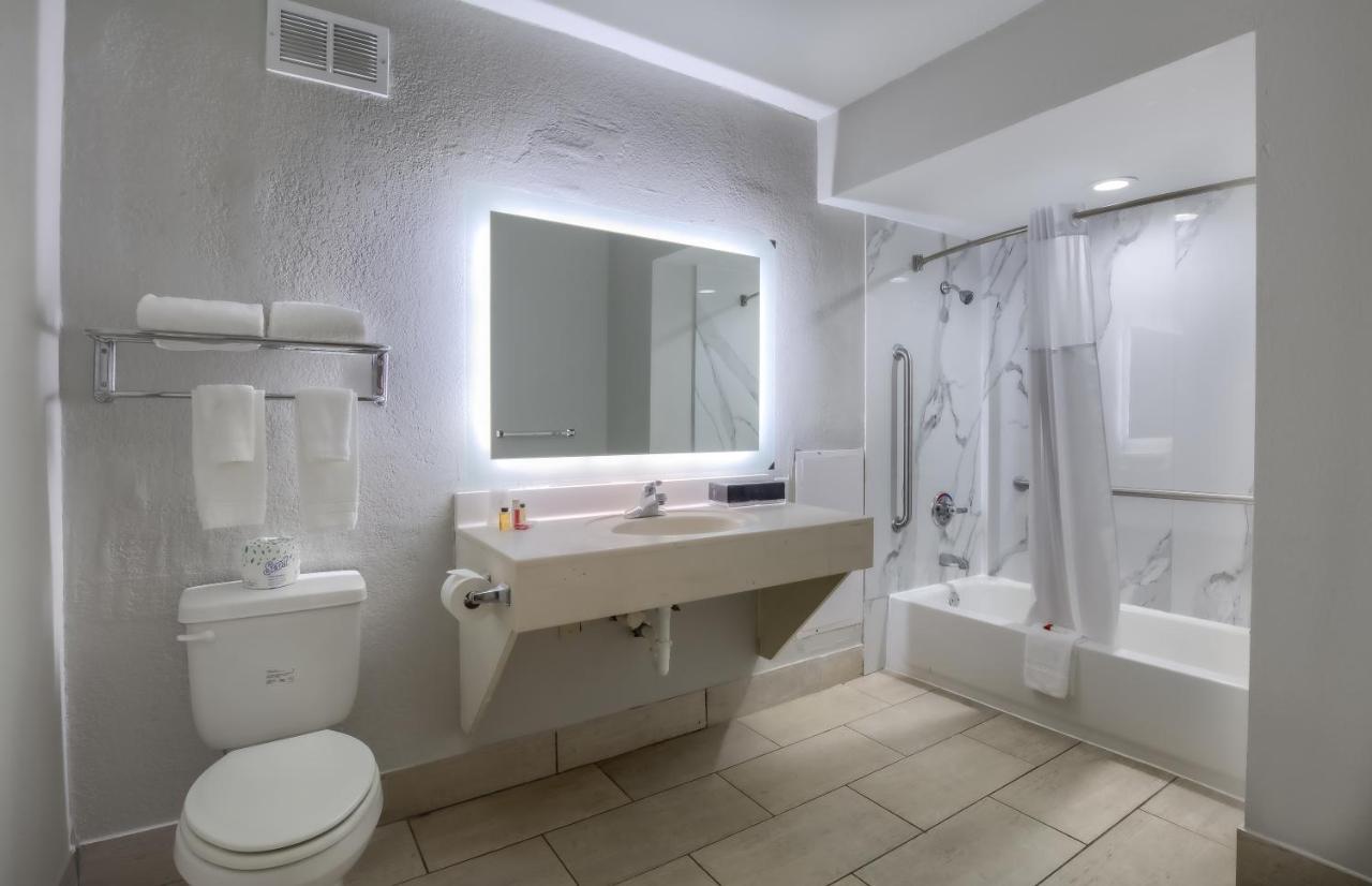 Days Inn By Wyndham Mobile I-65 Luaran gambar