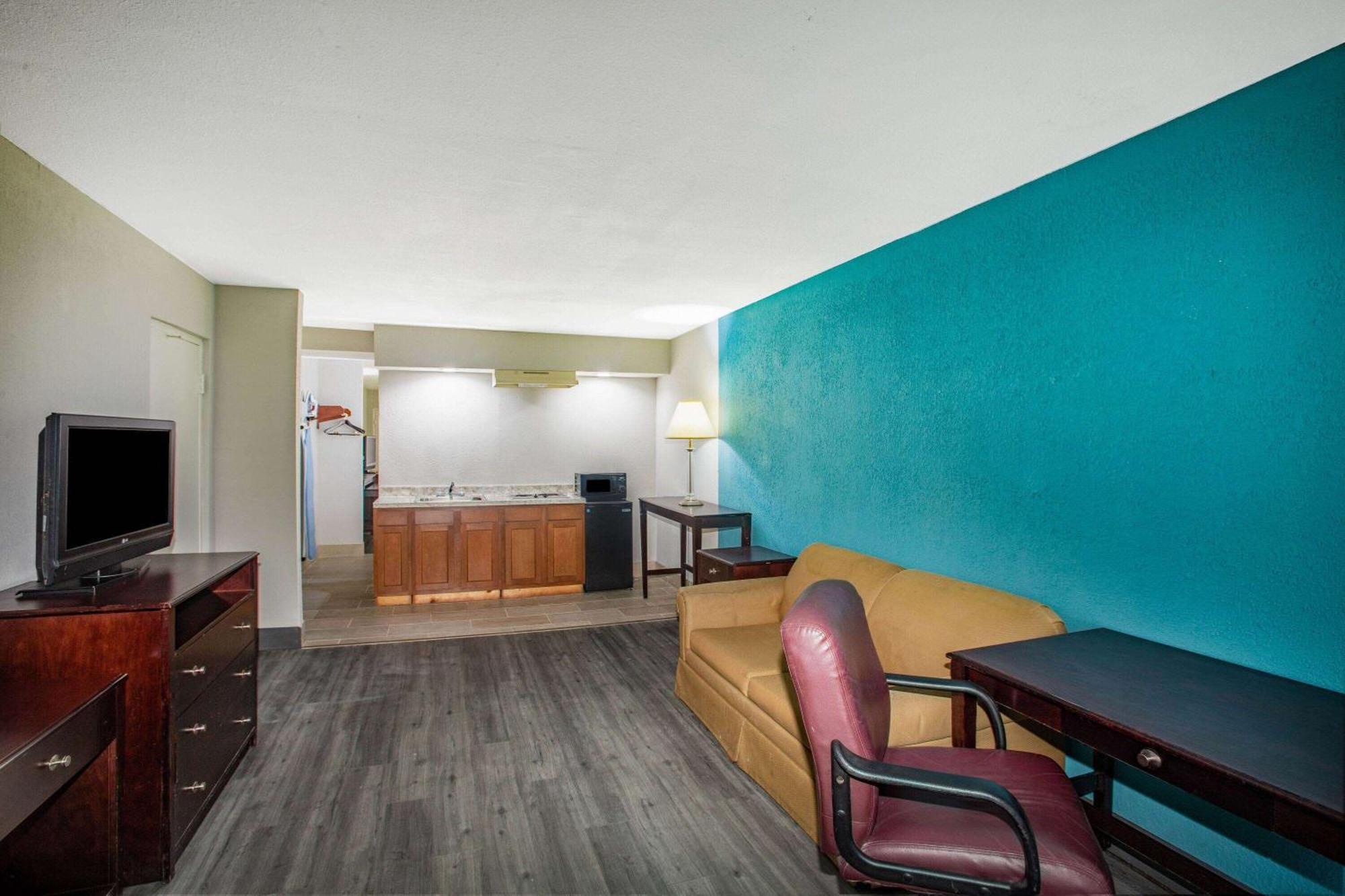 Days Inn By Wyndham Mobile I-65 Luaran gambar
